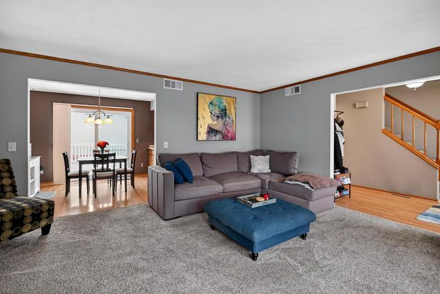 1604 Rustic Drive, Sun Prairie, WI 53590