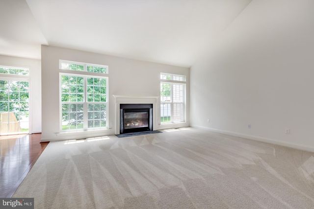 001 MULLEN DR, Sicklerville, NJ 08081