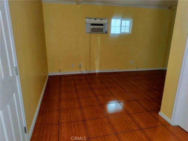 14833 Victory, Van Nuys, CA 91411