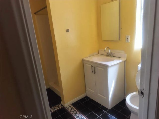 14833 Victory, Van Nuys, CA 91411