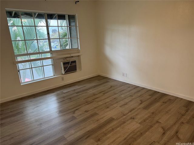 94-1059 Oli Loop B7, Waipahu, HI 96797