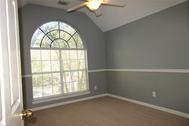 2719 Hidden Lake Drive, Grapevine, TX 76051