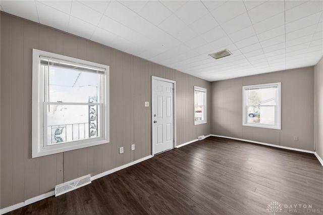 122 Wilson Avenue, Fairborn, OH 45324
