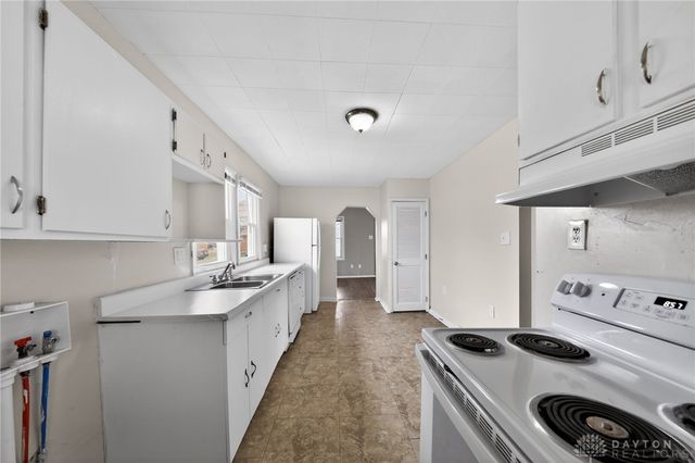 122 Wilson Avenue, Fairborn, OH 45324