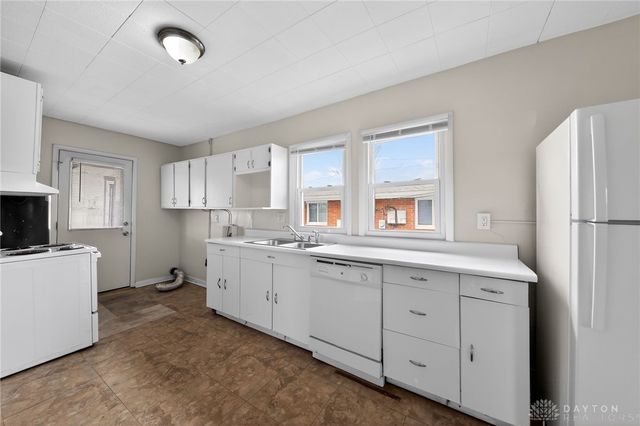 122 Wilson Avenue, Fairborn, OH 45324