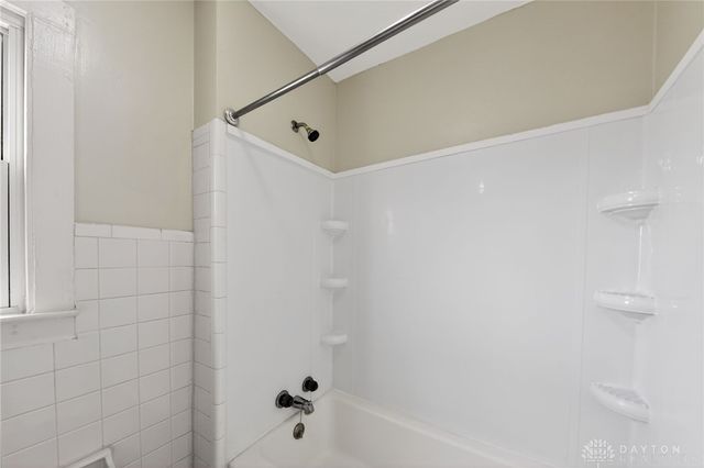 122 Wilson Avenue, Fairborn, OH 45324