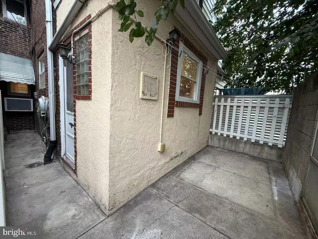 2643 S 10TH ST, Philadelphia, PA 19148