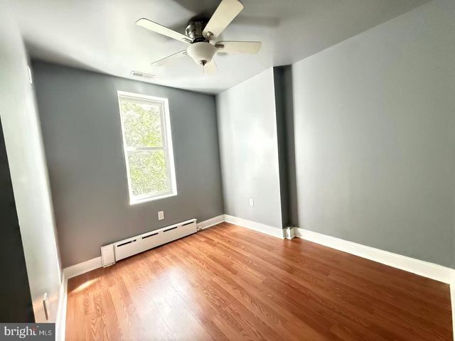 2643 S 10TH ST, Philadelphia, PA 19148