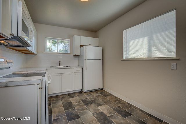 32084 N 6th AVE, Spirit Lake, ID 83869