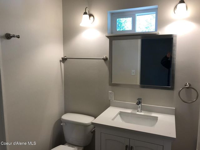 32084 N 6th AVE, Spirit Lake, ID 83869