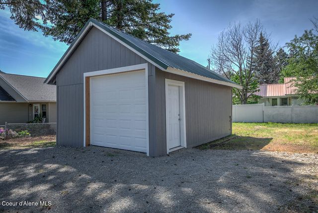 32084 N 6th AVE, Spirit Lake, ID 83869