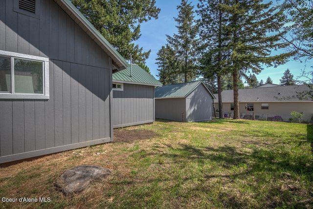 32084 N 6th AVE, Spirit Lake, ID 83869