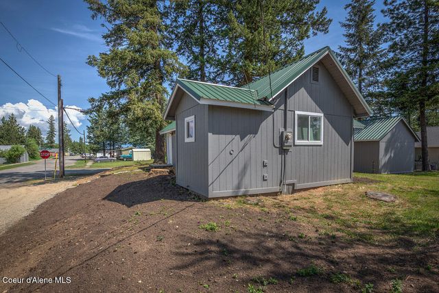 32084 N 6th AVE, Spirit Lake, ID 83869