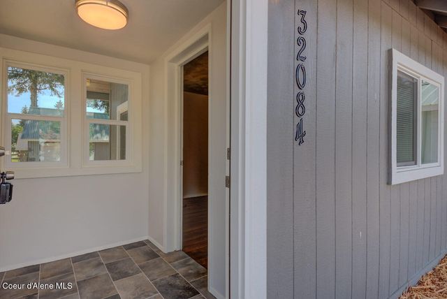 32084 N 6th AVE, Spirit Lake, ID 83869