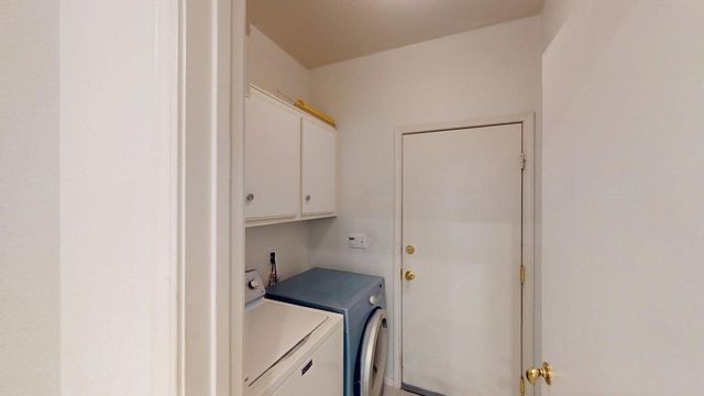 2340 N Paseo De Anza, Palm Springs, CA 92262