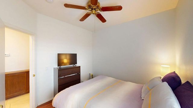 2340 N Paseo De Anza, Palm Springs, CA 92262