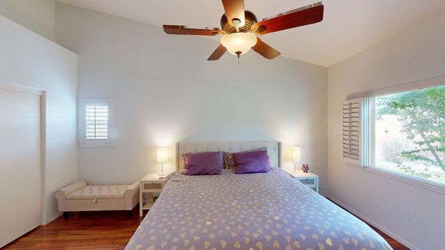 2340 N Paseo De Anza, Palm Springs, CA 92262