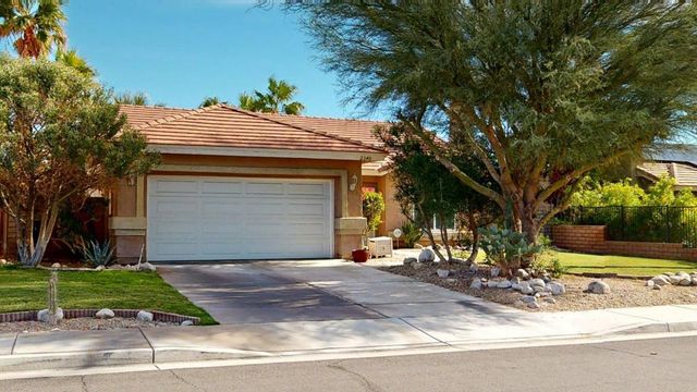 2340 N Paseo De Anza, Palm Springs, CA 92262