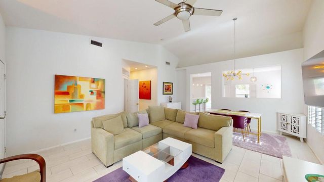 2340 N Paseo De Anza, Palm Springs, CA 92262