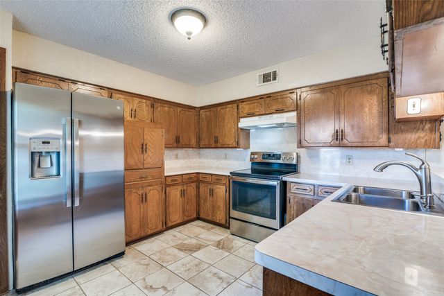 805 Paul Wilson Road, St Paul, TX 75098