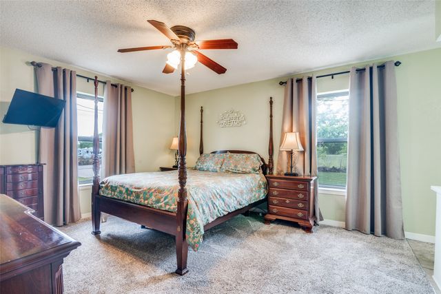 805 Paul Wilson Road, St Paul, TX 75098