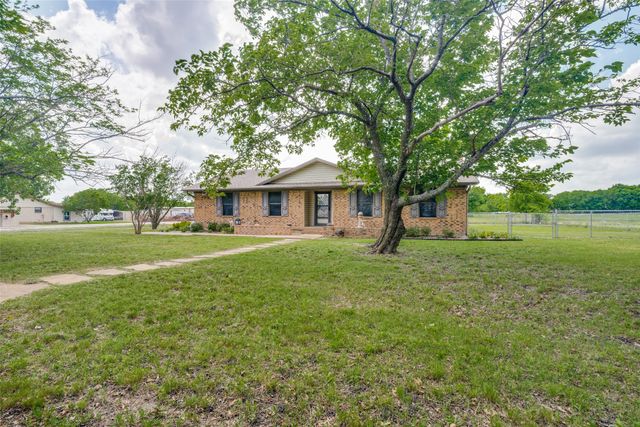 805 Paul Wilson Road, St Paul, TX 75098