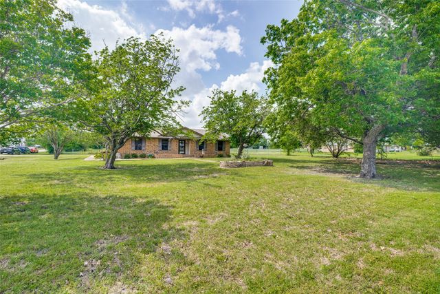 805 Paul Wilson Road, St Paul, TX 75098