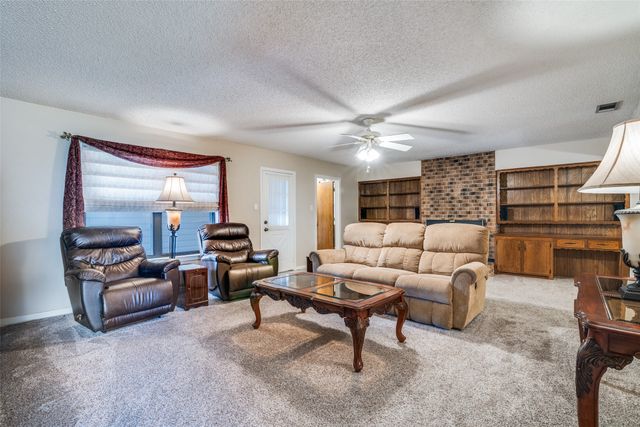 805 Paul Wilson Road, St Paul, TX 75098