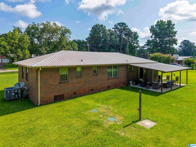 936 PINEWOOD AVENUE, Bessemer, AL 35023