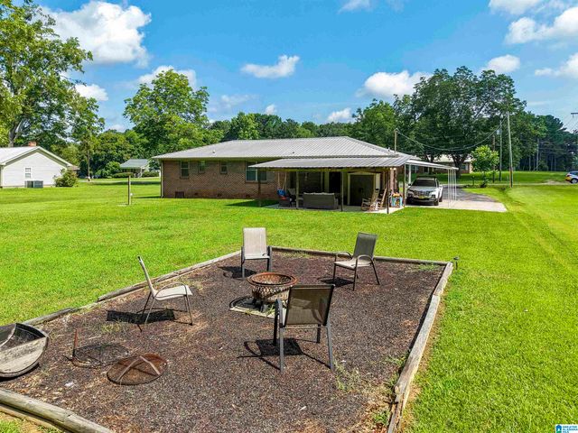 936 PINEWOOD AVENUE, Bessemer, AL 35023