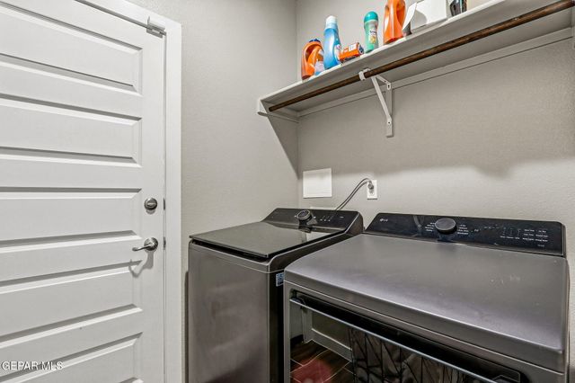 7425 White Cedar Place, Canutillo, TX 79835