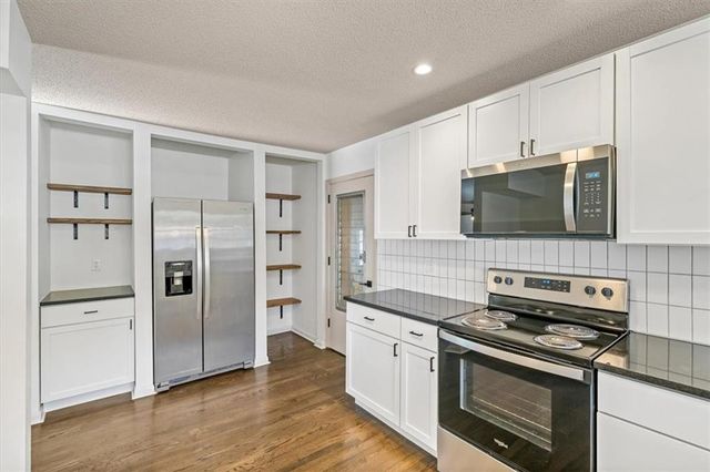 313 S Walker Street, Olathe, KS 66061