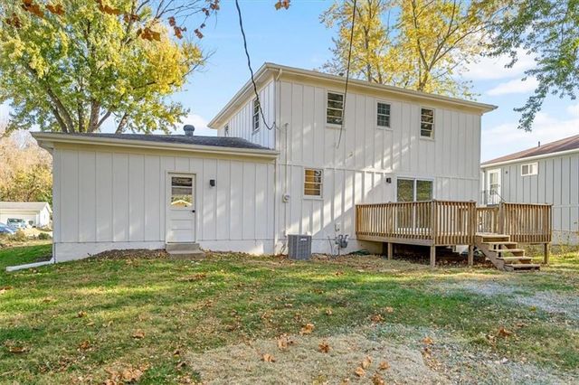 313 S Walker Street, Olathe, KS 66061