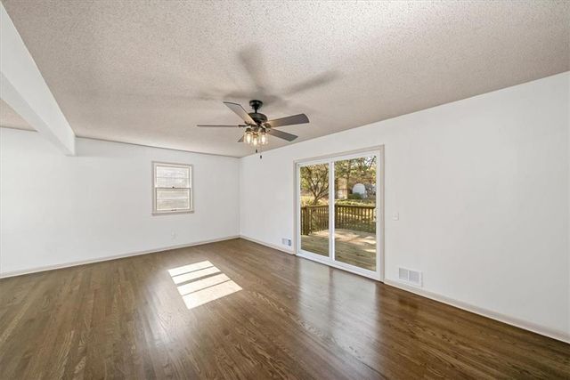 313 S Walker Street, Olathe, KS 66061