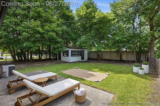 27407 Buckingham Street, Livonia, MI 48154