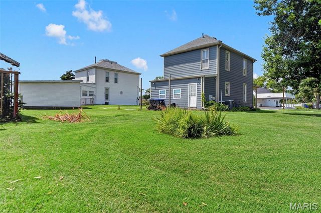 306 Wood Street, O'fallon, MO 63366