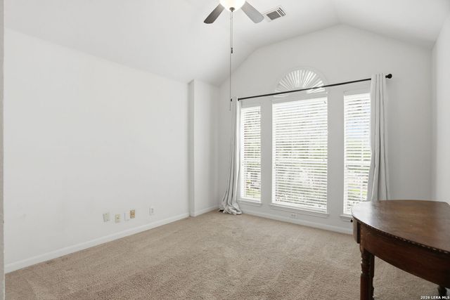 13502 CHARTER BEND DR, San Antonio, TX 78231