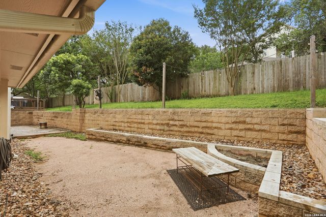 13502 CHARTER BEND DR, San Antonio, TX 78231