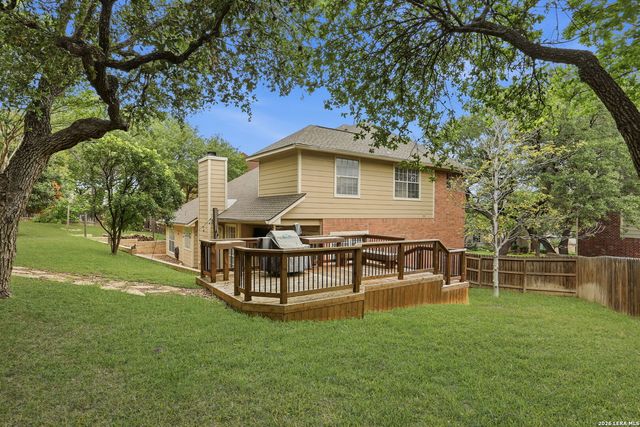 13502 CHARTER BEND DR, San Antonio, TX 78231