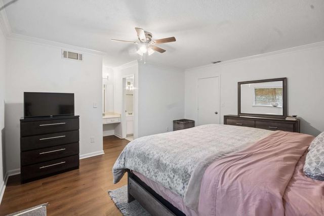 7345 Cardigan Circle, Atlanta, GA 30328