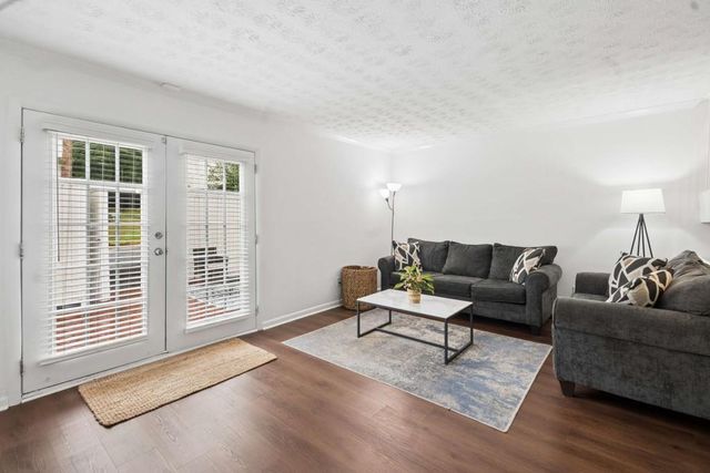 7345 Cardigan Circle, Atlanta, GA 30328