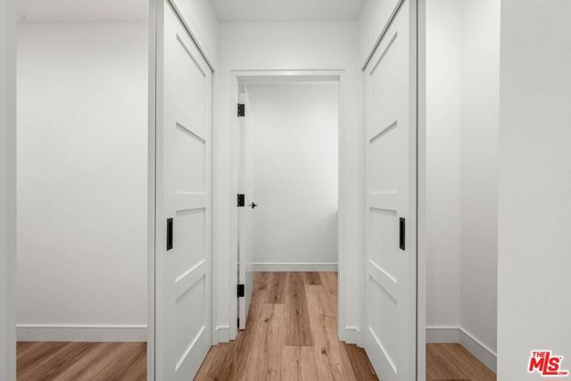 1920 S Sherbourne Drive, Los Angeles, CA 90034