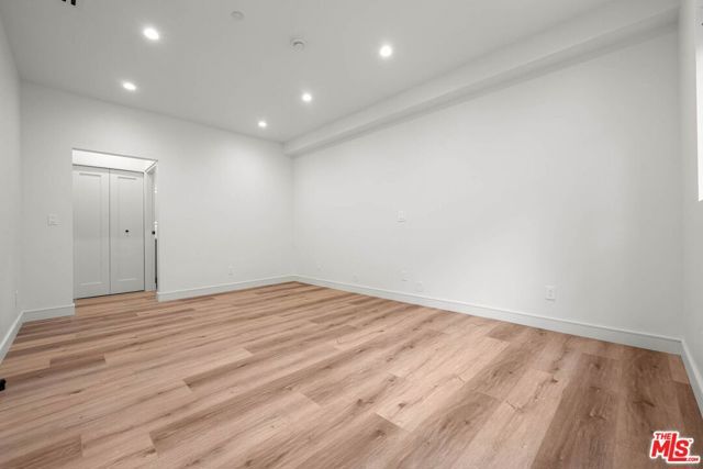 1920 S Sherbourne Drive, Los Angeles, CA 90034