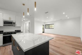 1920 S Sherbourne Drive, Los Angeles, CA 90034