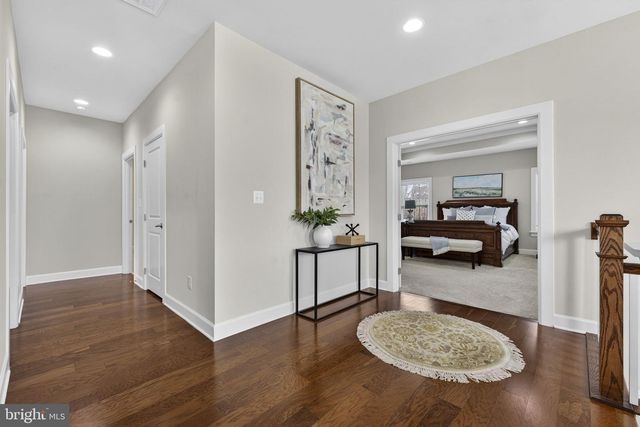 41263 CHATHAM GREEN CIR, Aldie, VA 20105