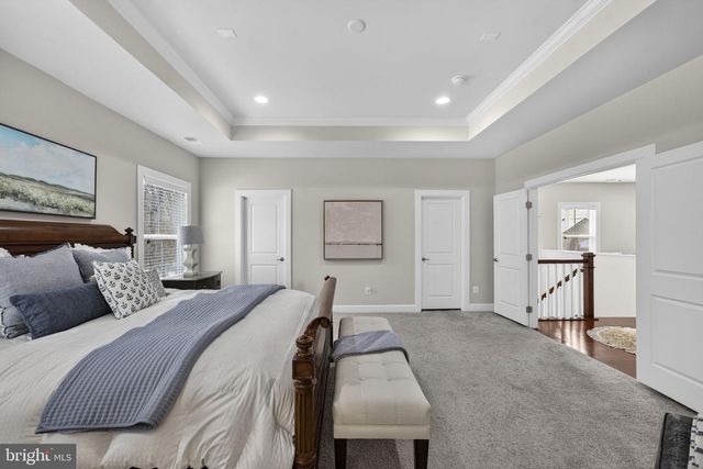 41263 CHATHAM GREEN CIR, Aldie, VA 20105