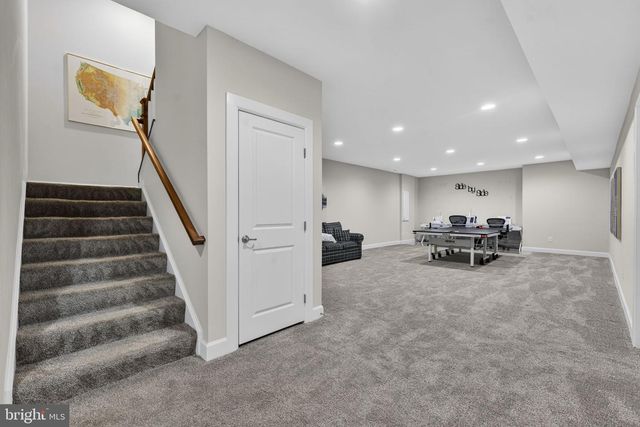 41263 CHATHAM GREEN CIR, Aldie, VA 20105