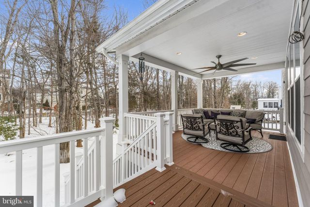 41263 CHATHAM GREEN CIR, Aldie, VA 20105