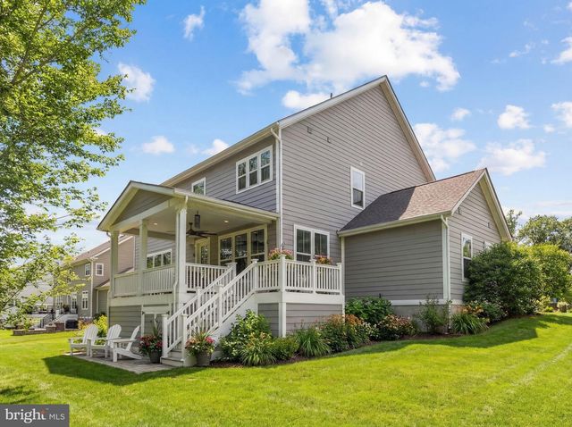 41263 CHATHAM GREEN CIR, Aldie, VA 20105