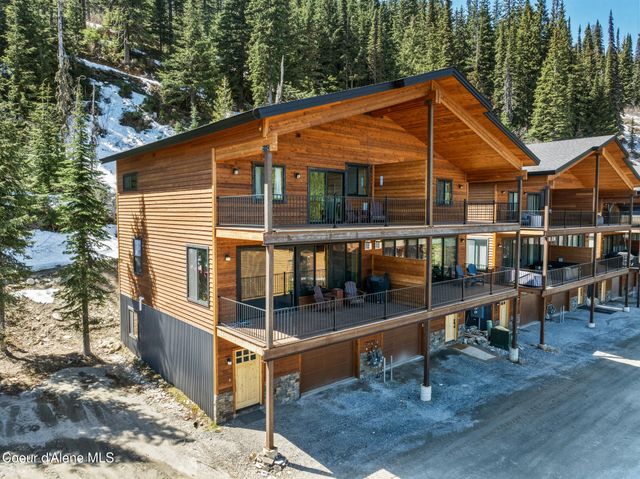 95 Harrison Ln, Sandpoint, ID 83864